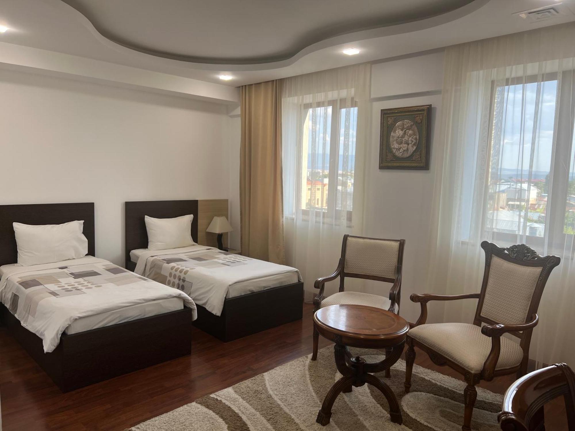 Vanatur Hotel Giumri Zewnętrze zdjęcie